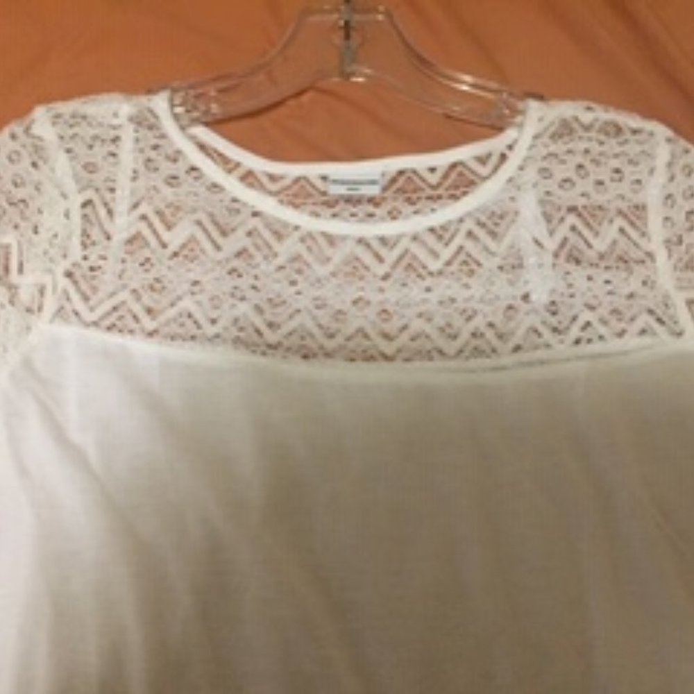 New White Lace Small Jacqueline de Young Top